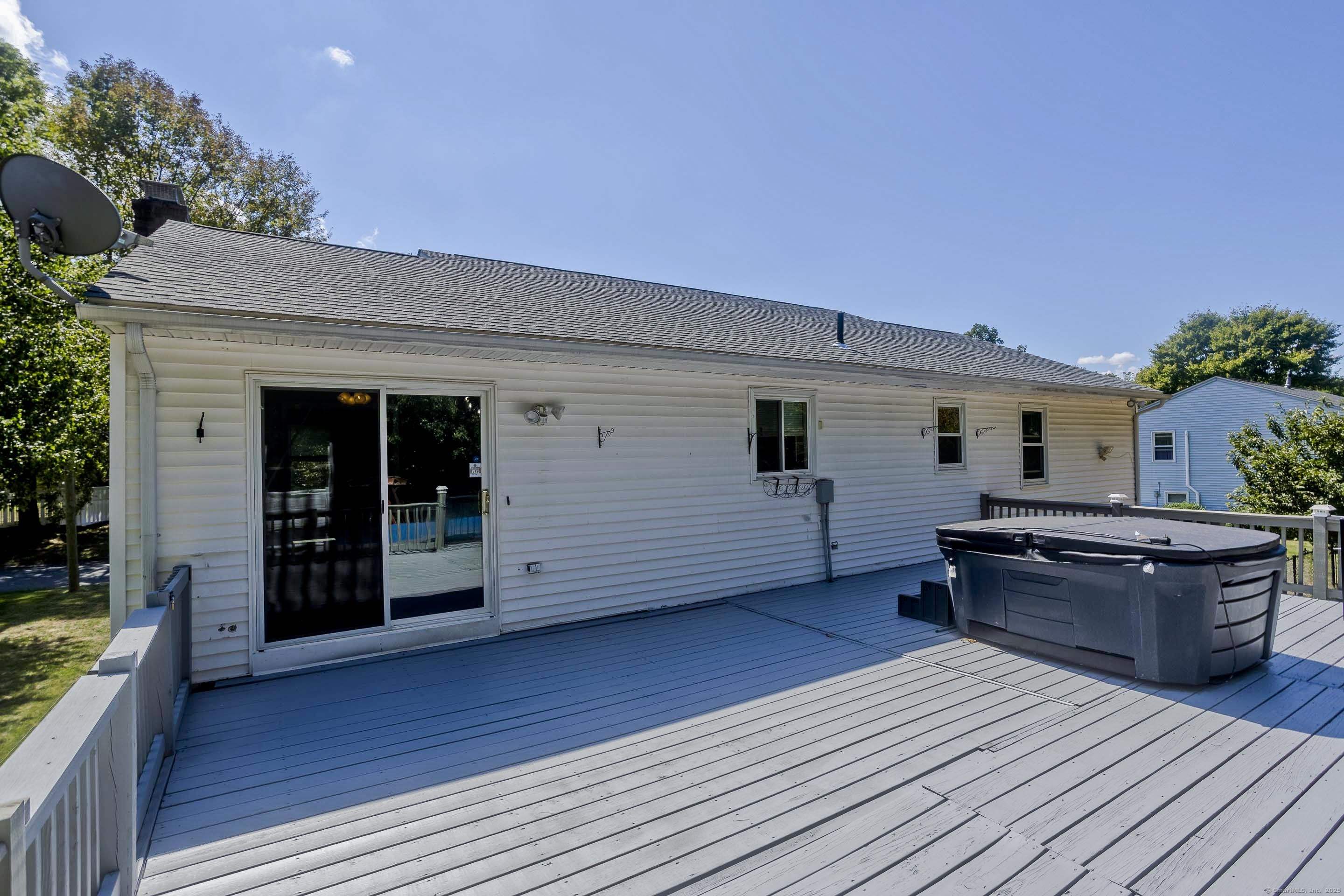 5 Michael Drive Enfield CT 06082