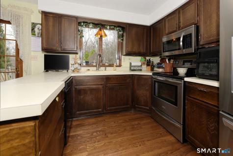 68 Colchester Avenue East Hampton CT 06424