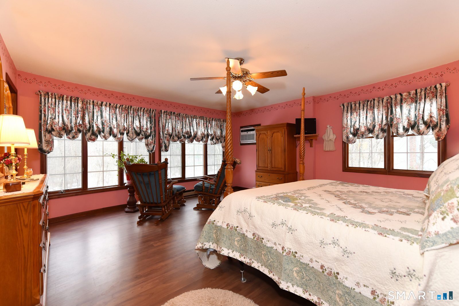 68 Colchester Avenue East Hampton CT 06424