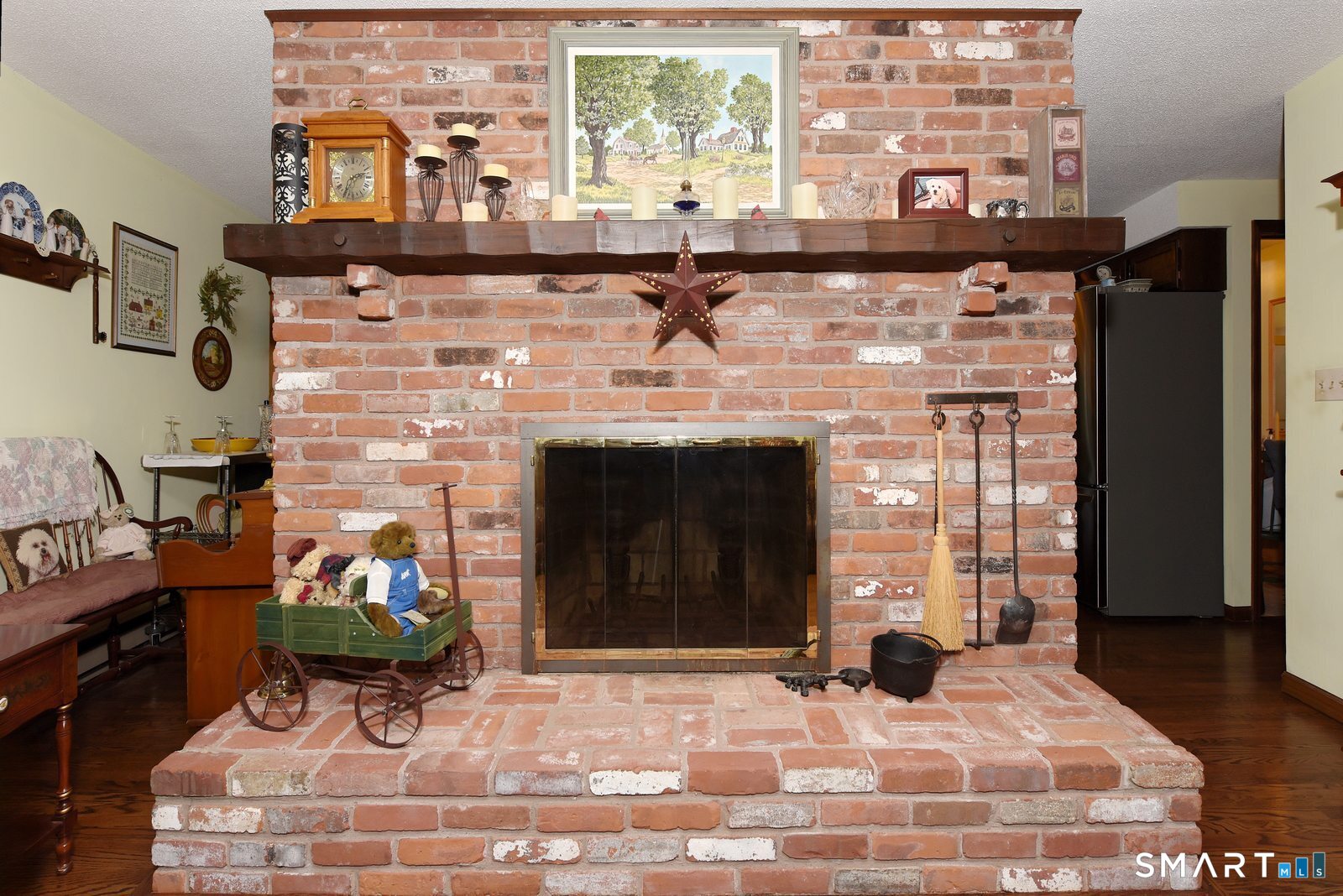 68 Colchester Avenue East Hampton CT 06424