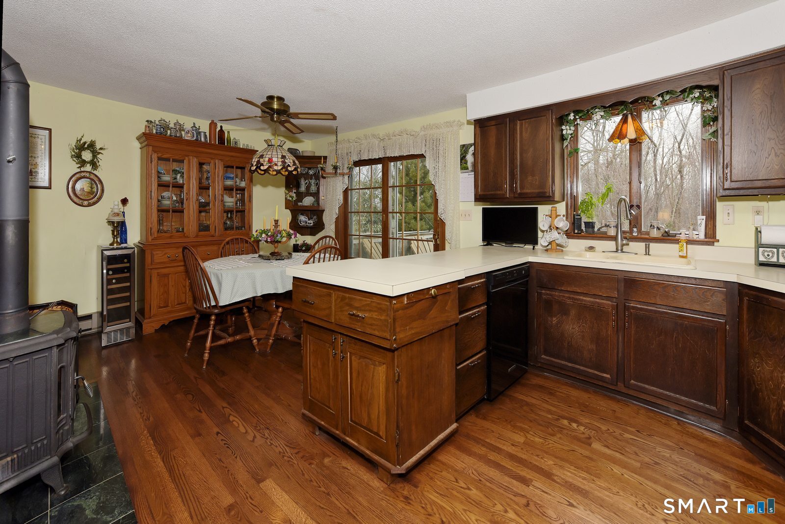 68 Colchester Avenue East Hampton CT 06424