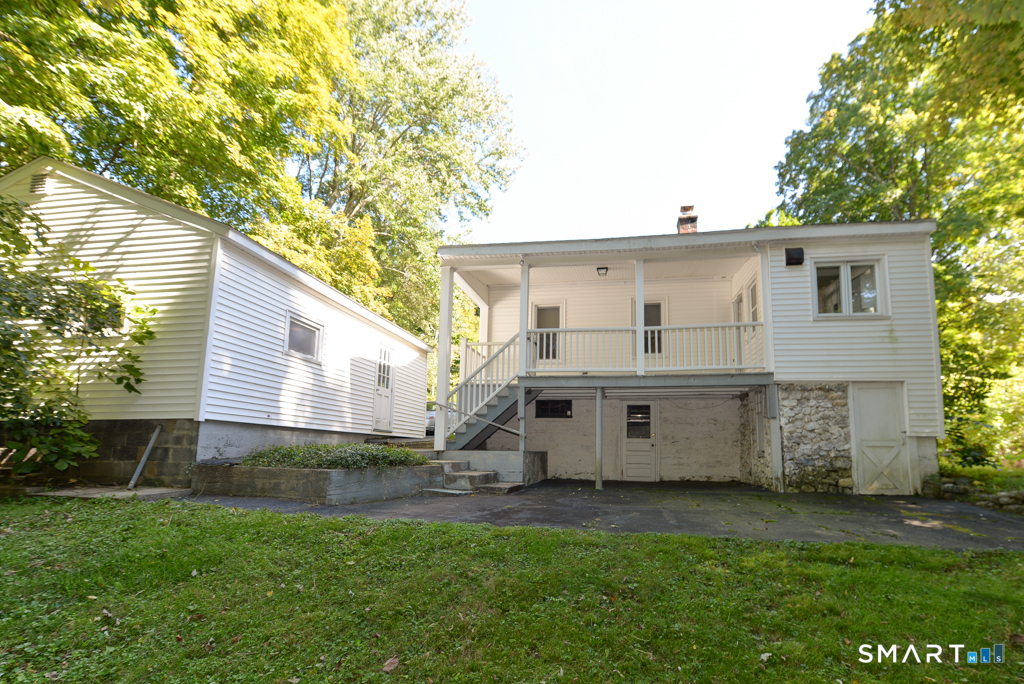 236 East Waterbury Road Naugatuck CT 06770
