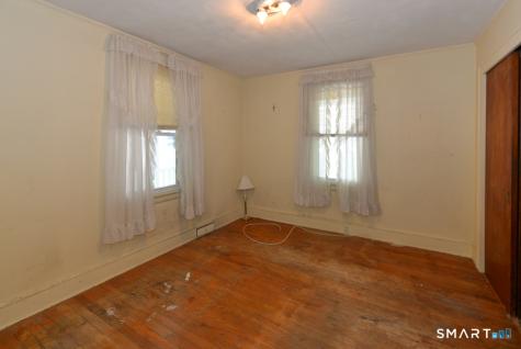 236 East Waterbury Road Naugatuck CT 06770