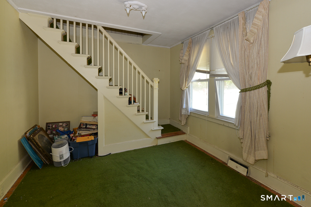 236 East Waterbury Road Naugatuck CT 06770