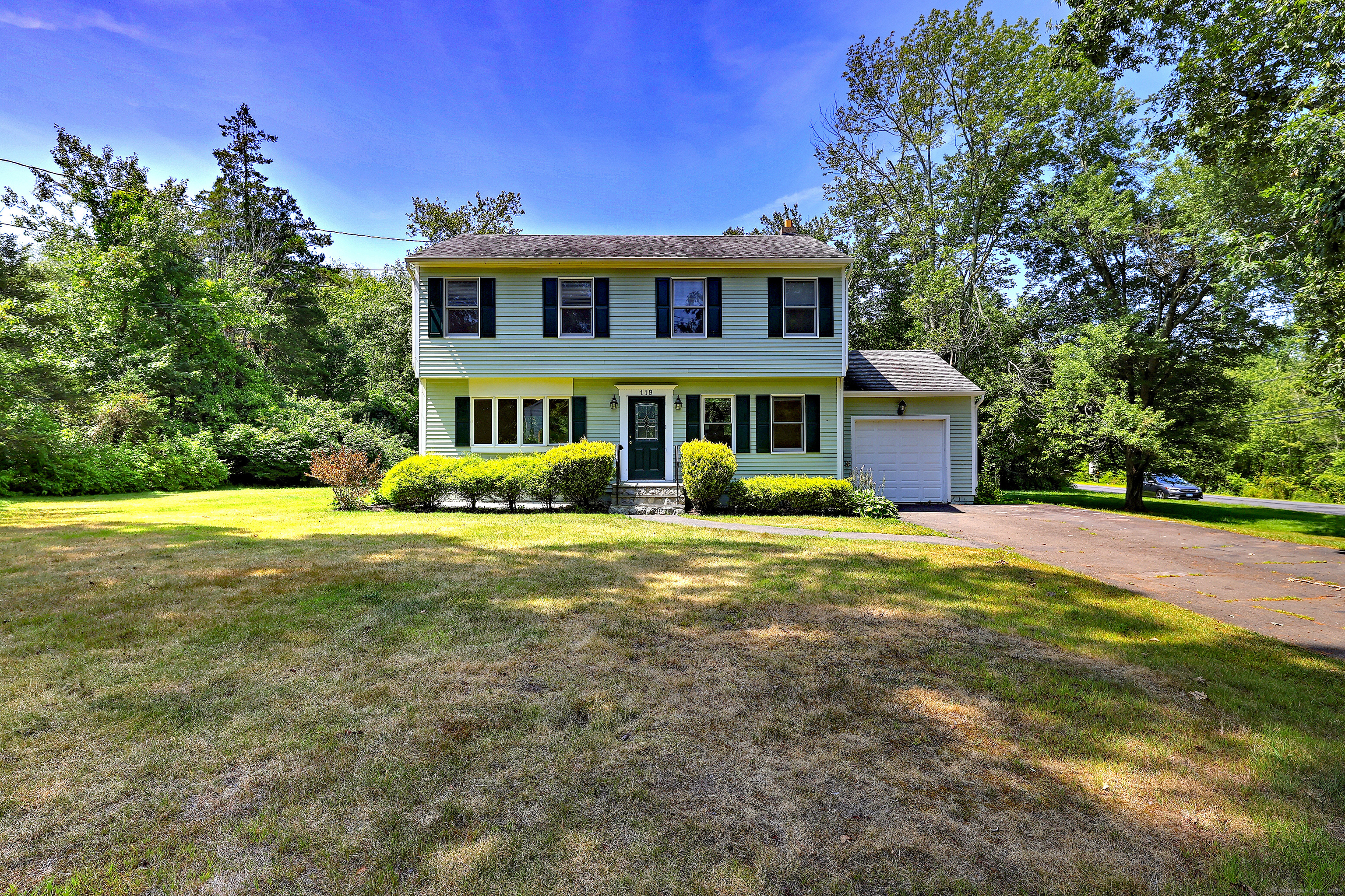 119 Fairwood Road Bethany CT 06524