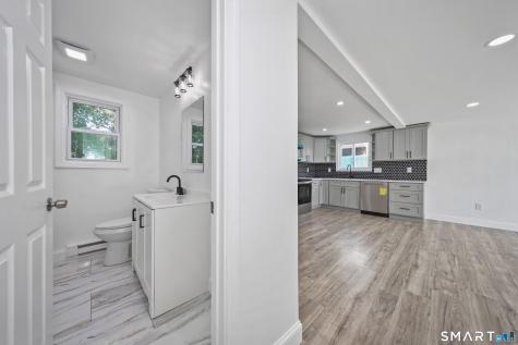 124 Mansfield Avenue New Britain CT 06051