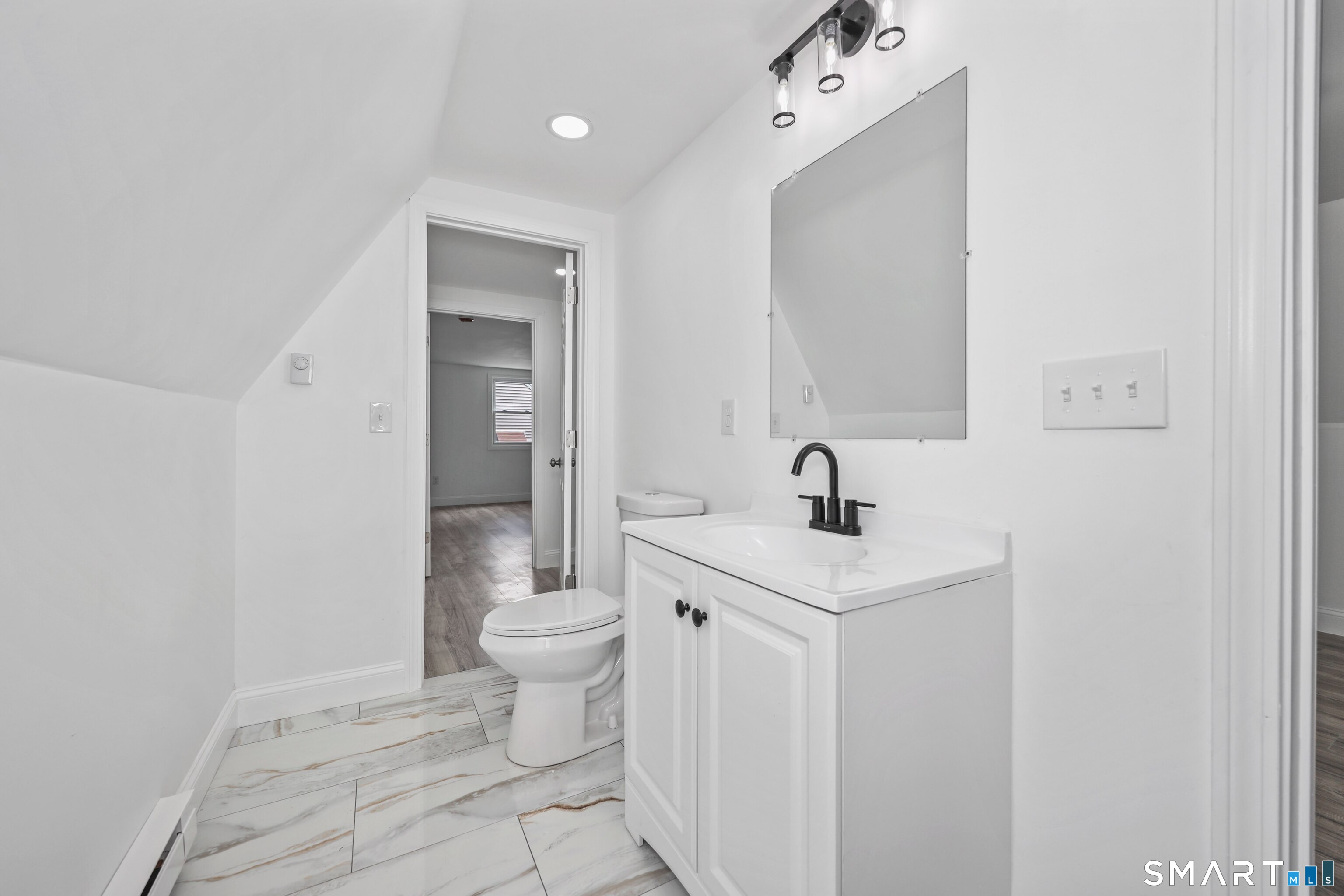 124 Mansfield Avenue New Britain CT 06051