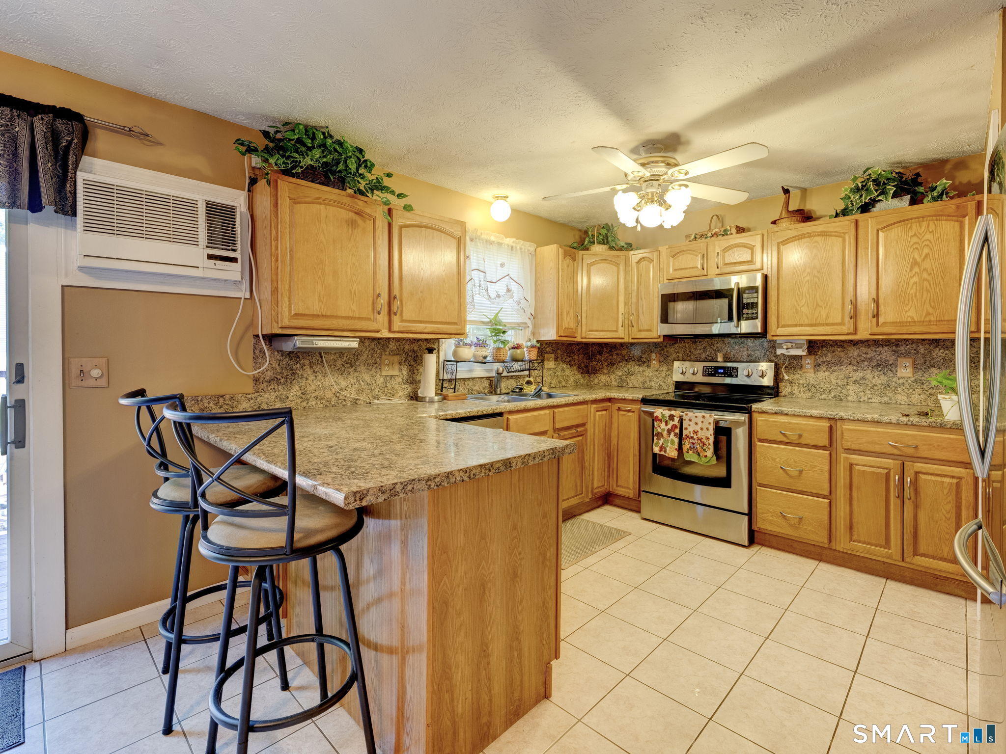 76 Long Lane Bristol CT 06010