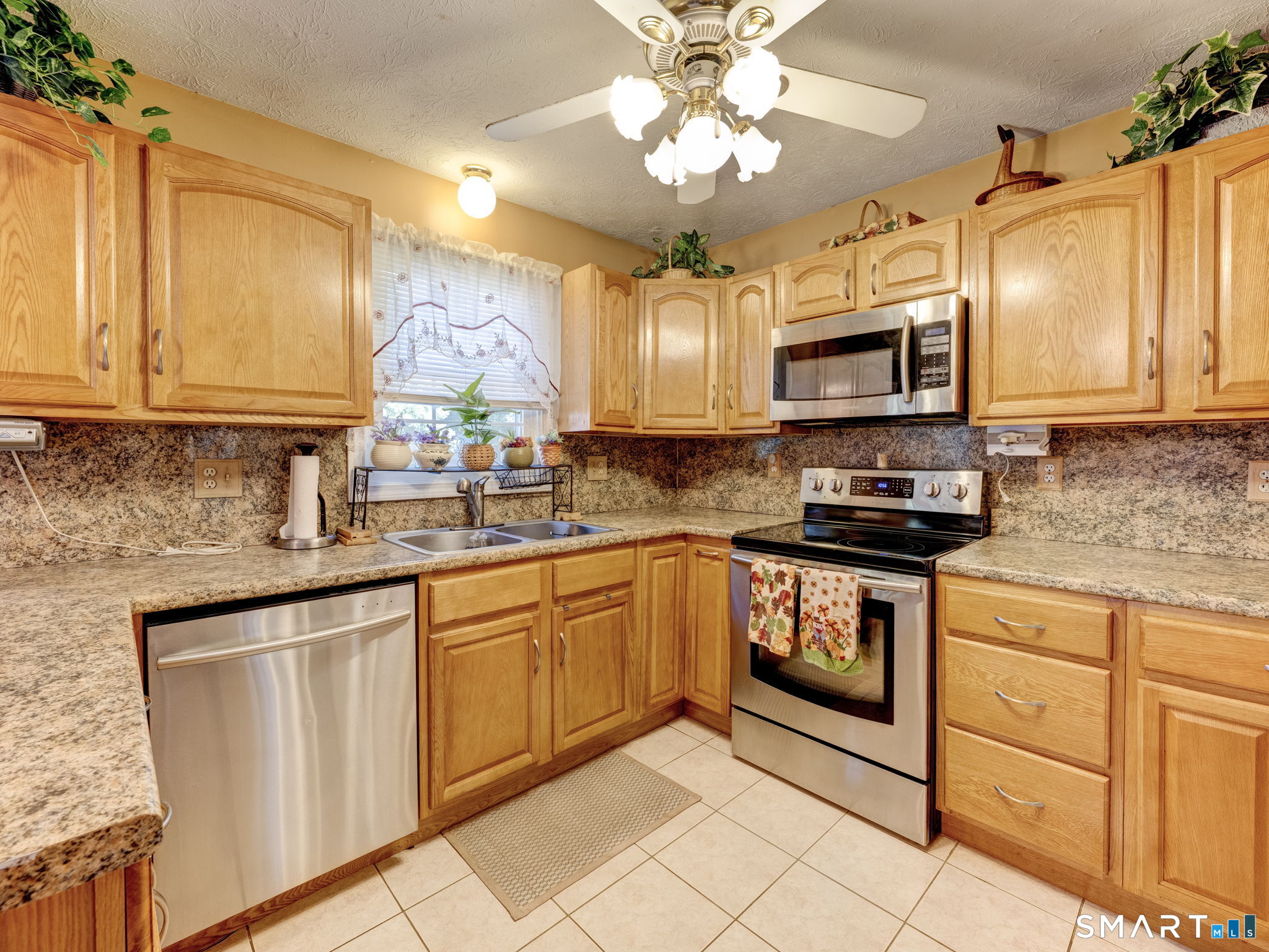 76 Long Lane Bristol CT 06010
