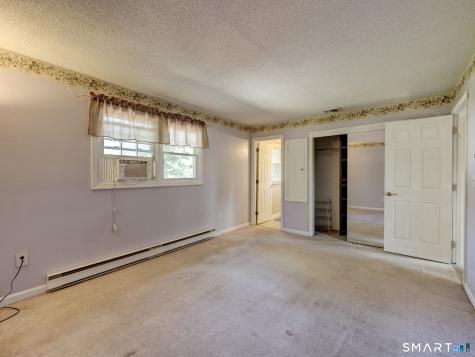 76 Long Lane Bristol CT 06010