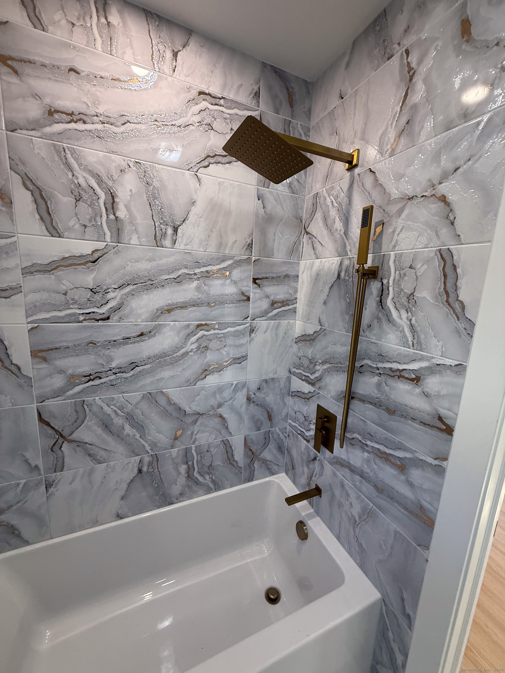 145 Lakeview Drive Colchester CT 06415