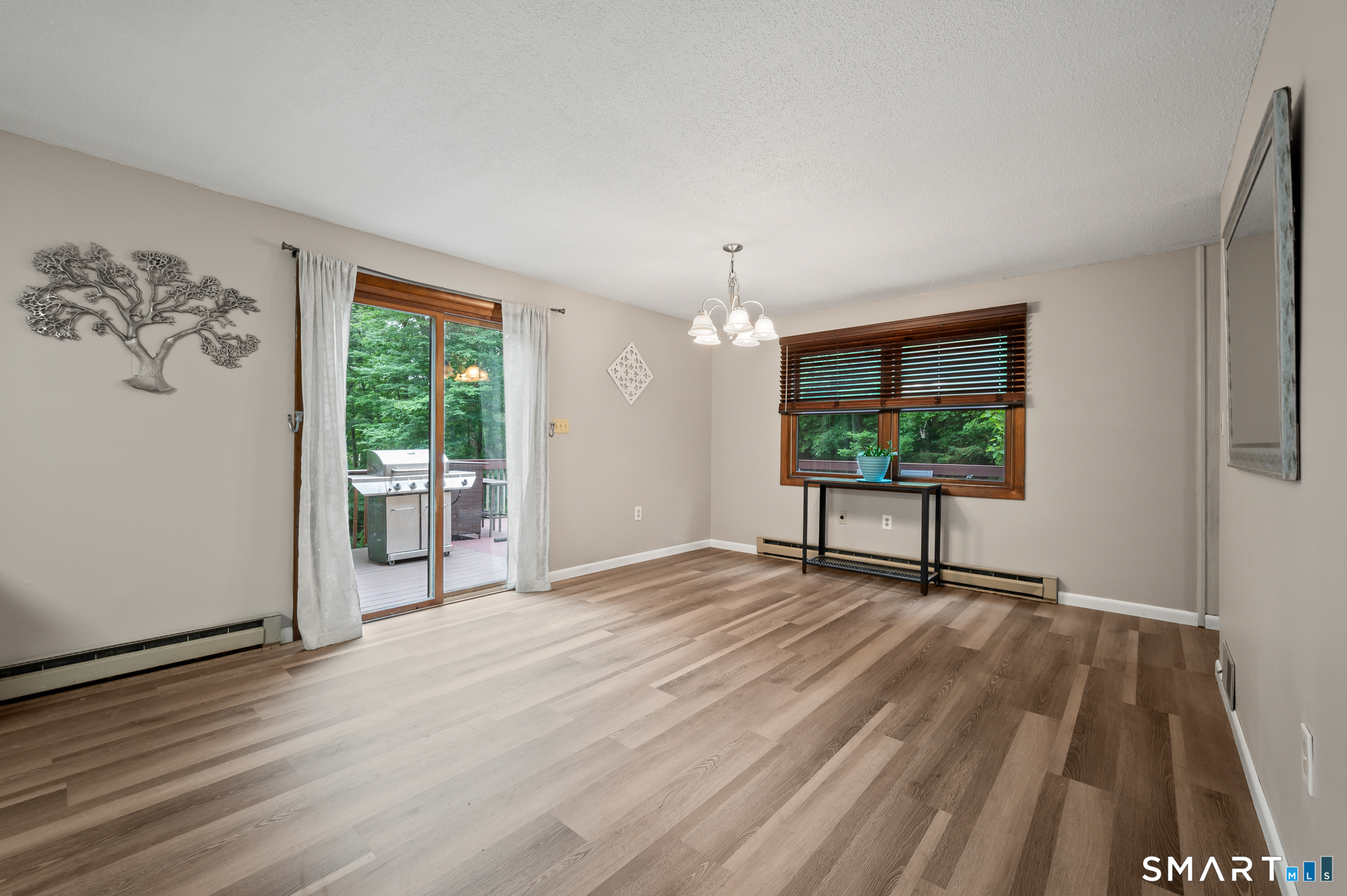 14 Jerome Avenue Burlington CT 06013