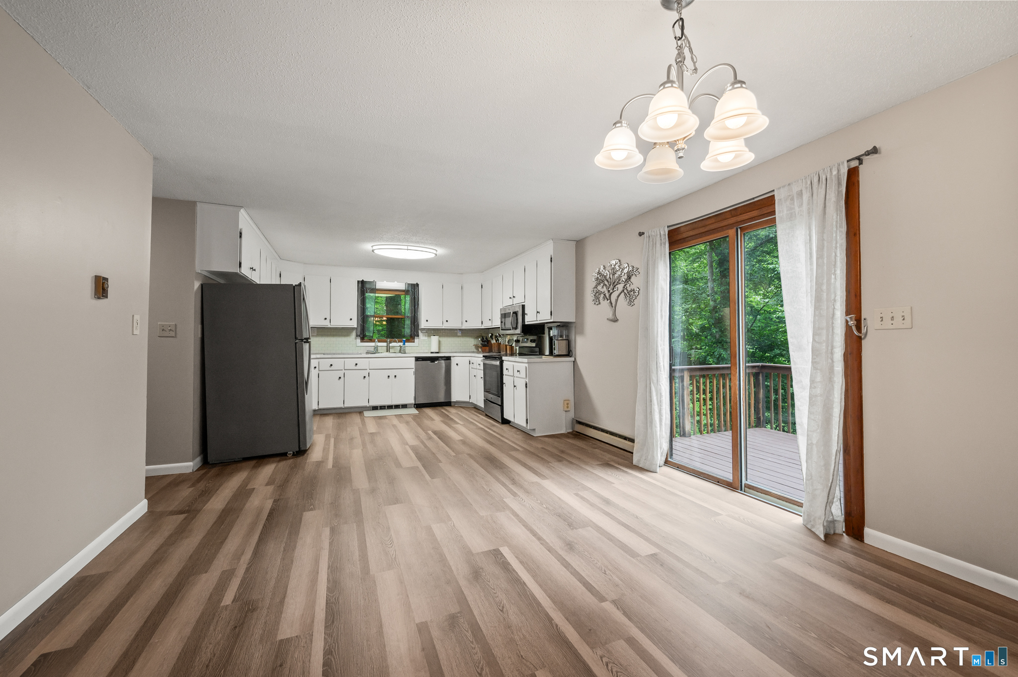 14 Jerome Avenue Burlington CT 06013