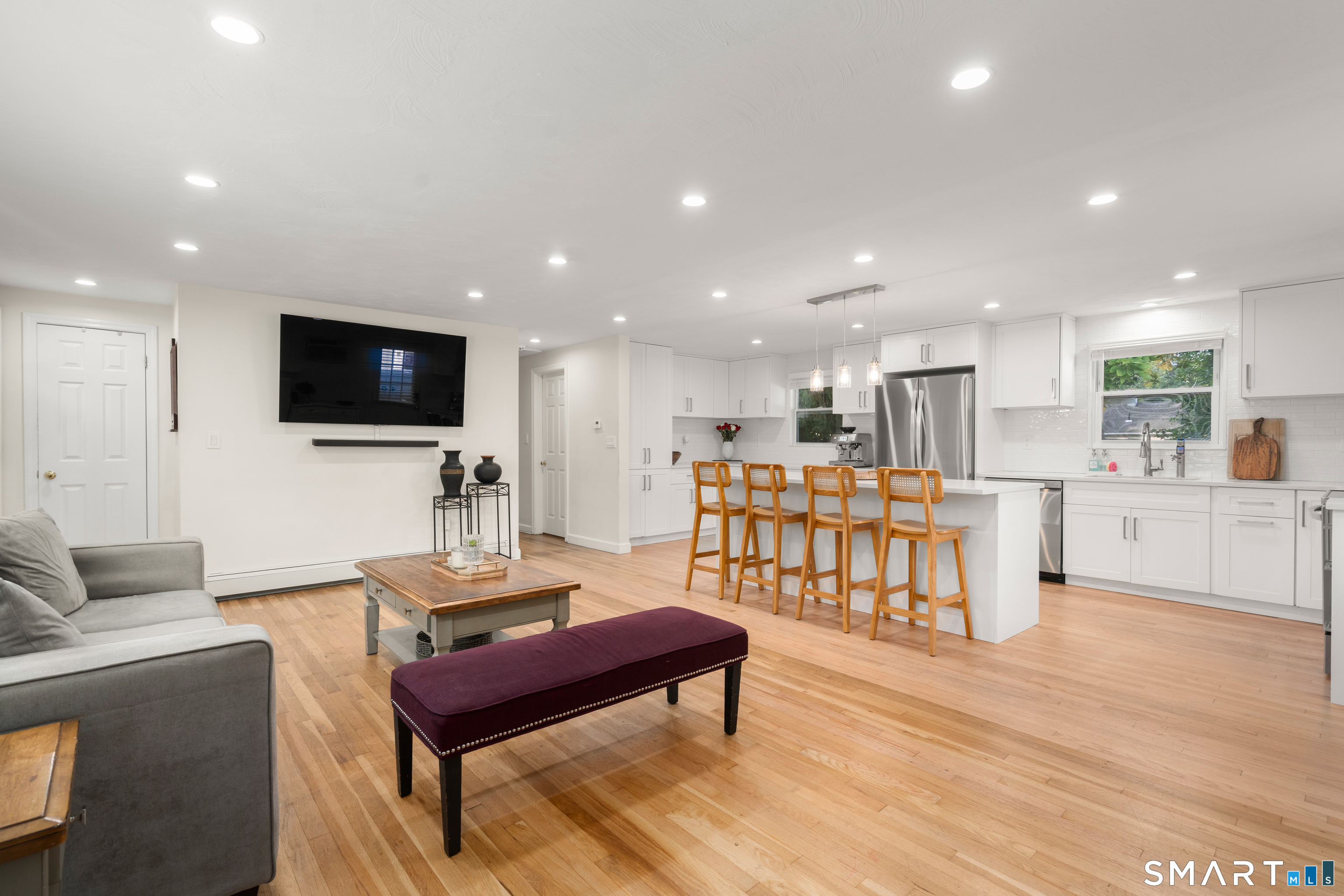 22 Brookdale Avenue Bloomfield CT 06002