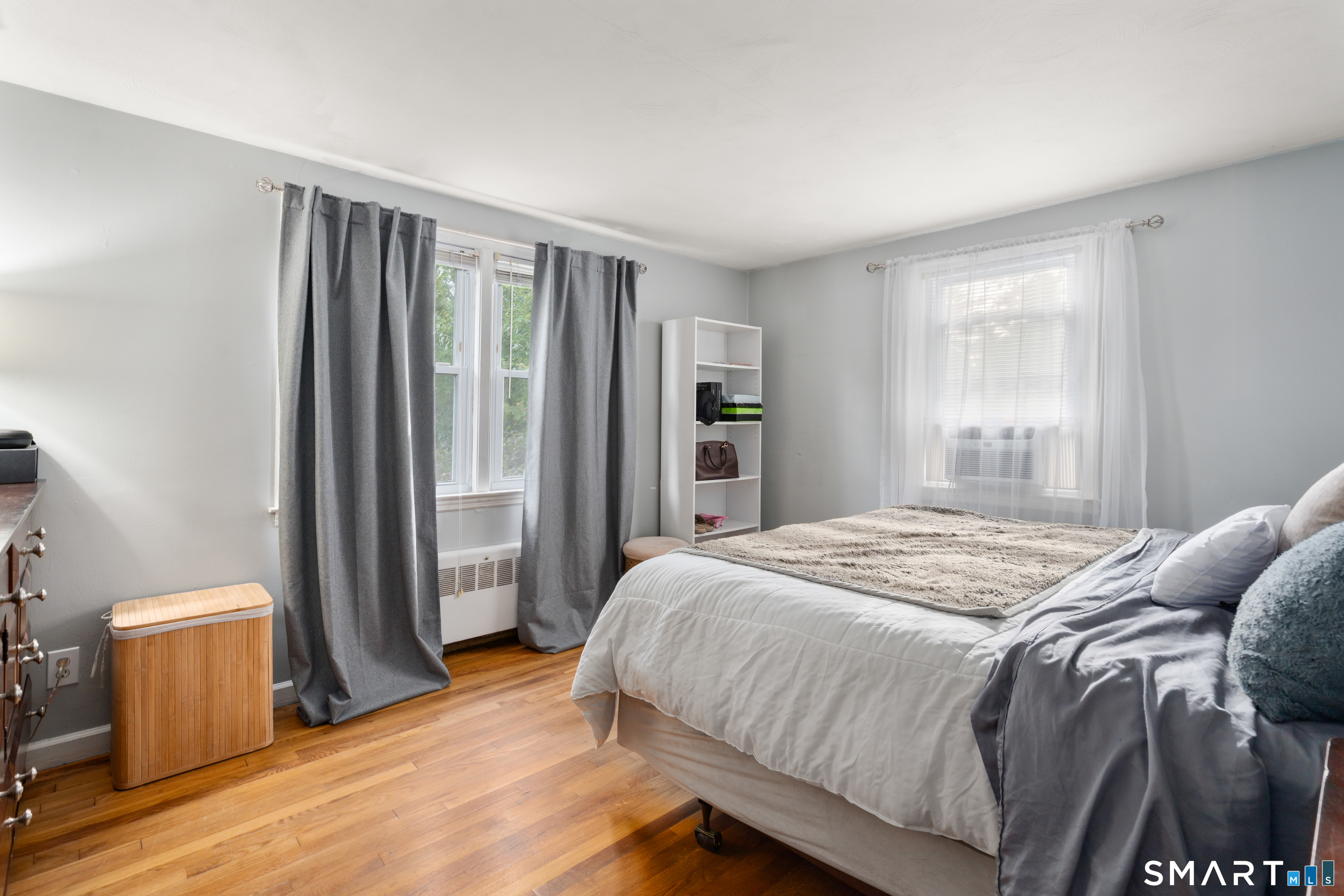 22 Brookdale Avenue Bloomfield CT 06002