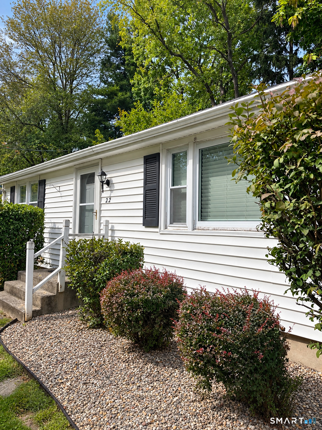 22 Brookdale Avenue Bloomfield CT 06002