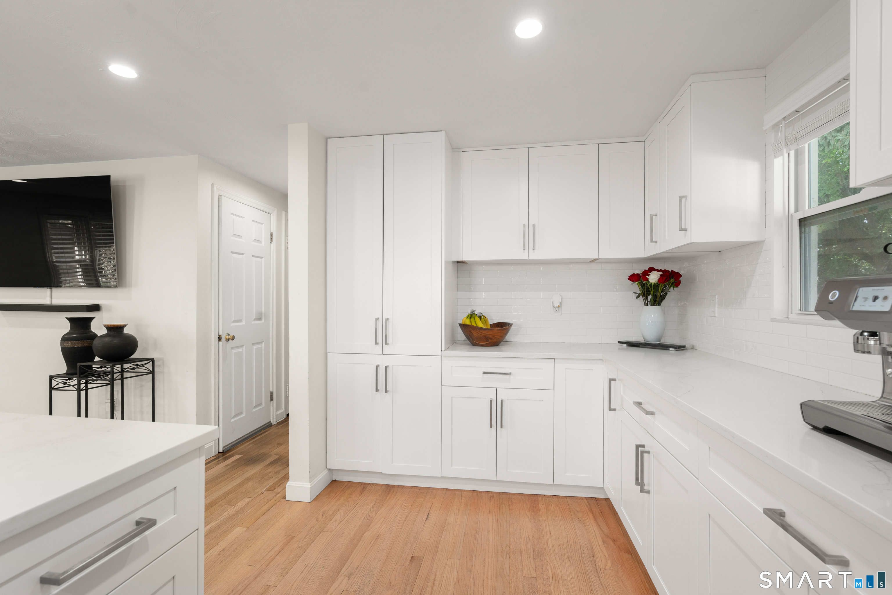 22 Brookdale Avenue Bloomfield CT 06002