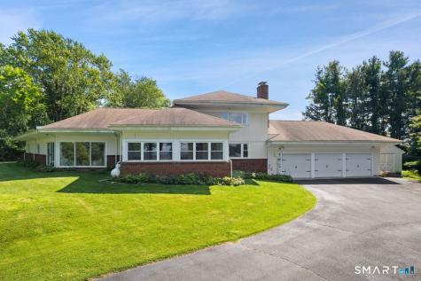 18-A Governors Lane Bethel CT 06801