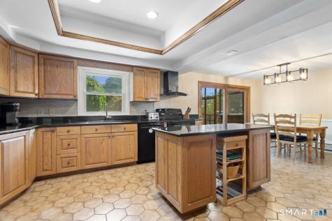 18-A Governors Lane Bethel CT 06801