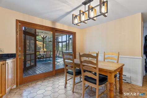 18-A Governors Lane Bethel CT 06801