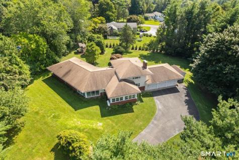18-A Governors Lane Bethel CT 06801