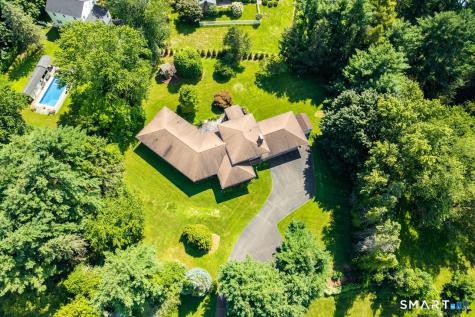 18-A Governors Lane Bethel CT 06801