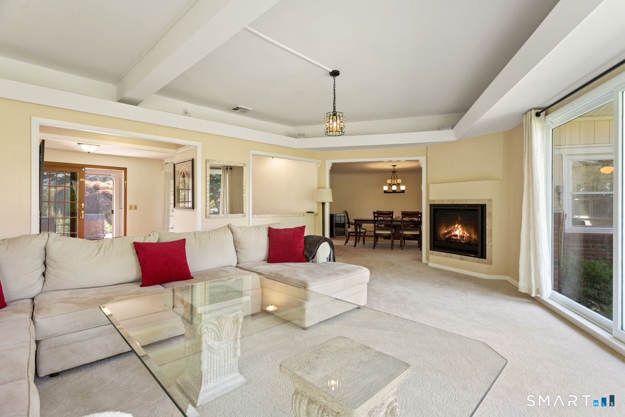 18-A Governors Lane Bethel CT 06801