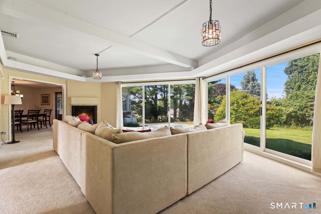 18-A Governors Lane Bethel CT 06801