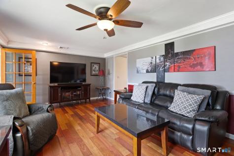 18-A Governors Lane Bethel CT 06801