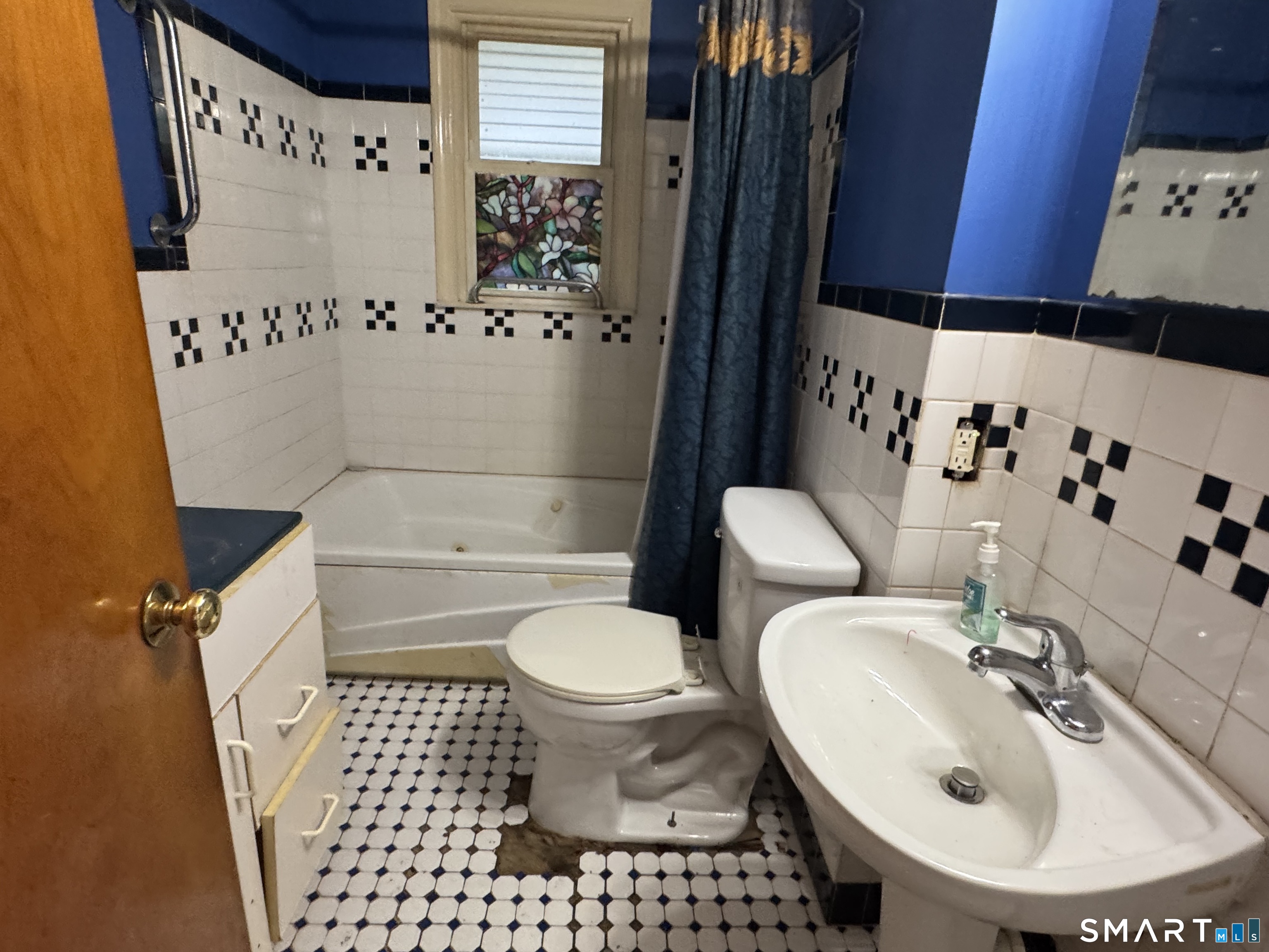 44 Beaverbrook Road Milford CT 06461
