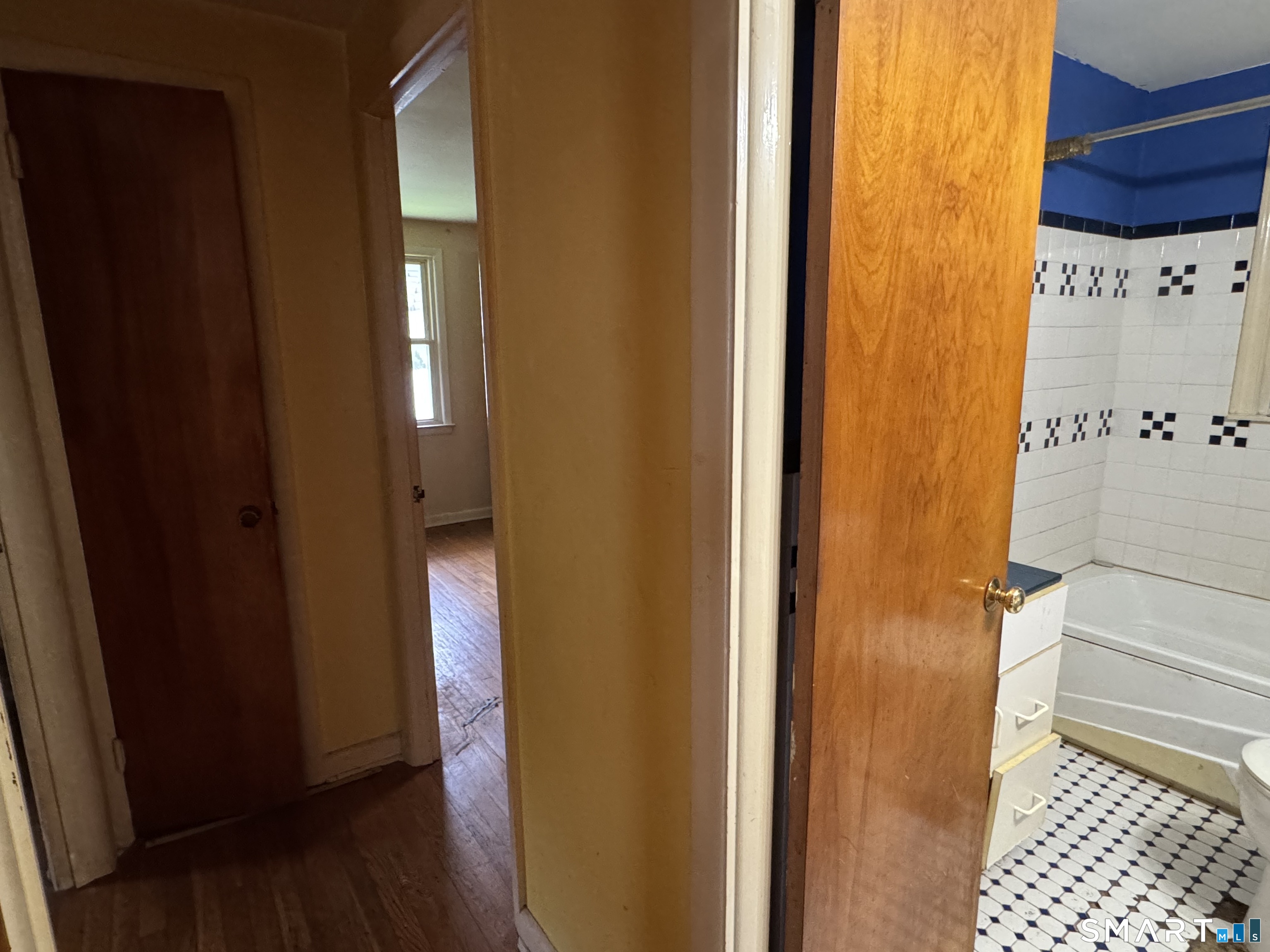 44 Beaverbrook Road Milford CT 06461