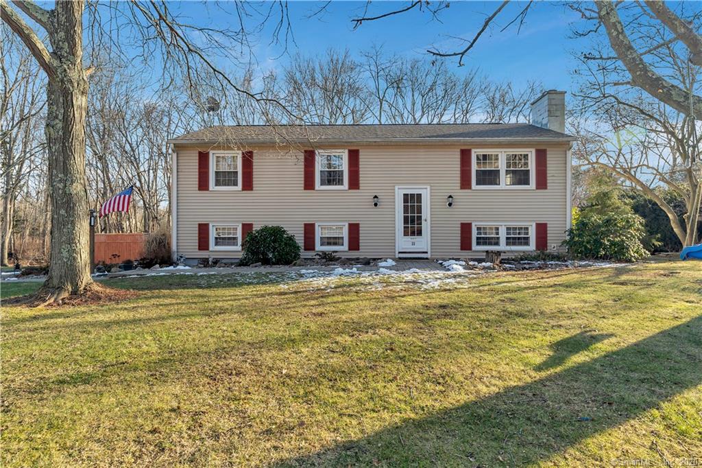33 Sunnybrook Lane Clinton CT 06413