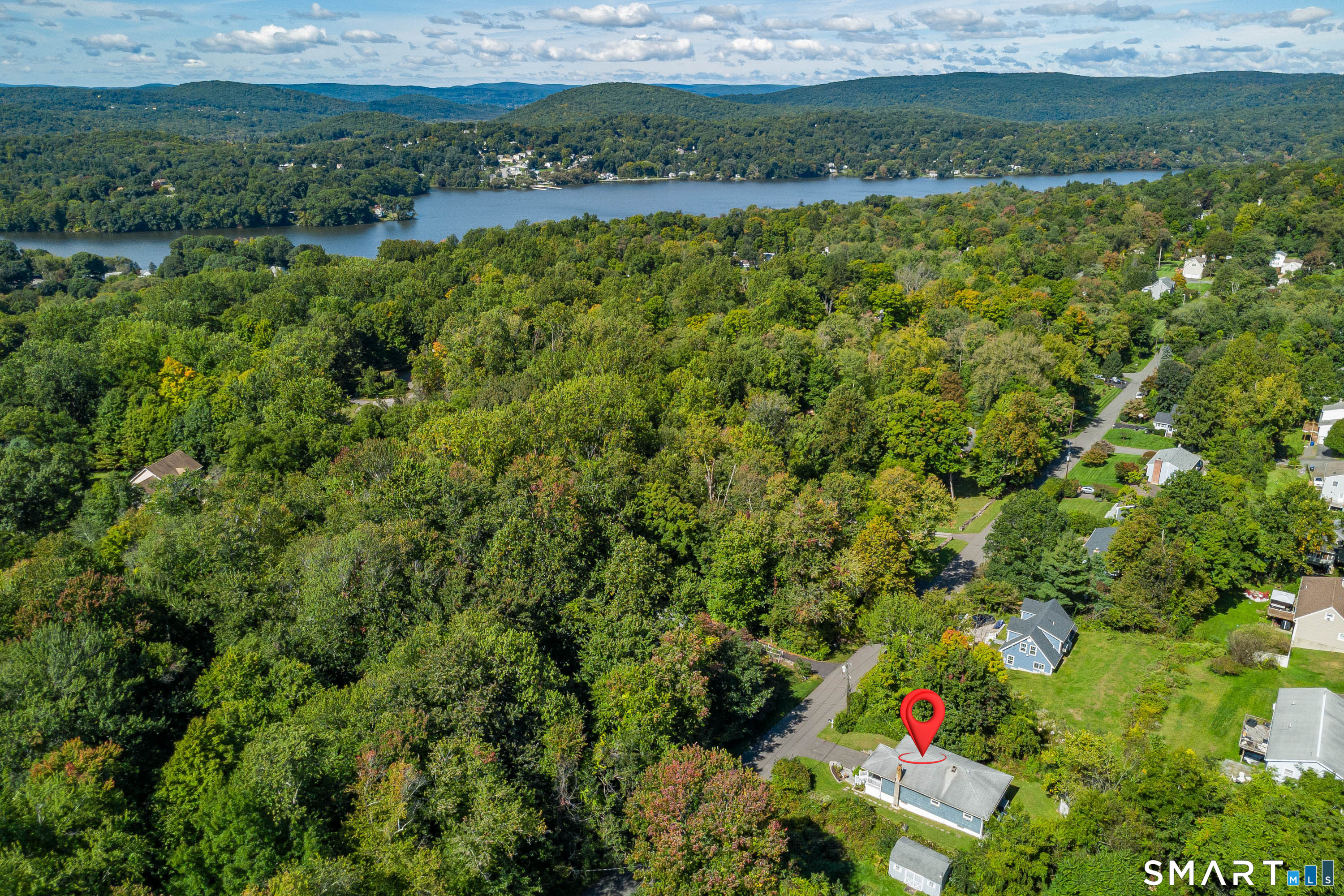 6 Merlin Avenue New Fairfield CT 06812