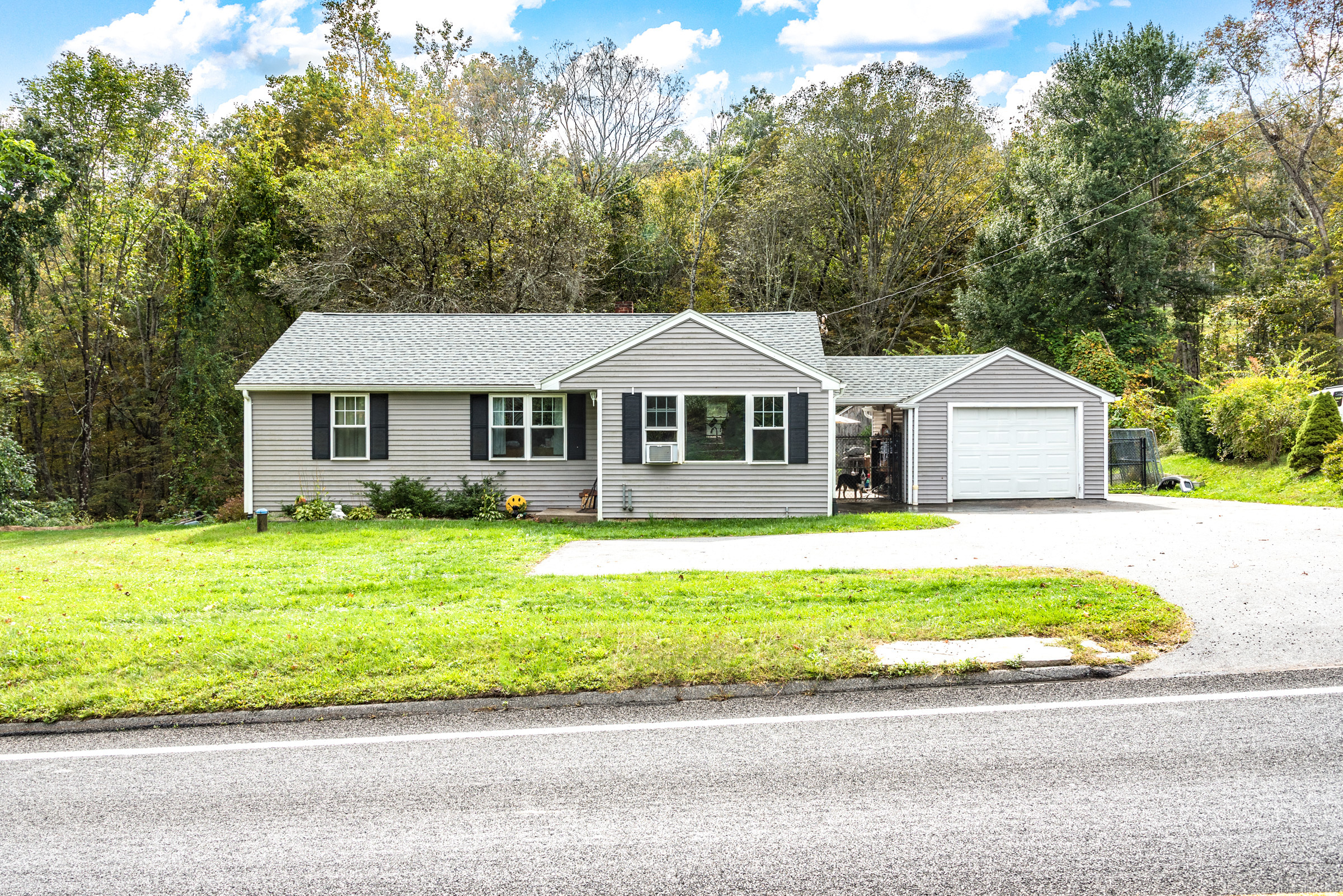 517 Beaumont Highway Lebanon CT 06249