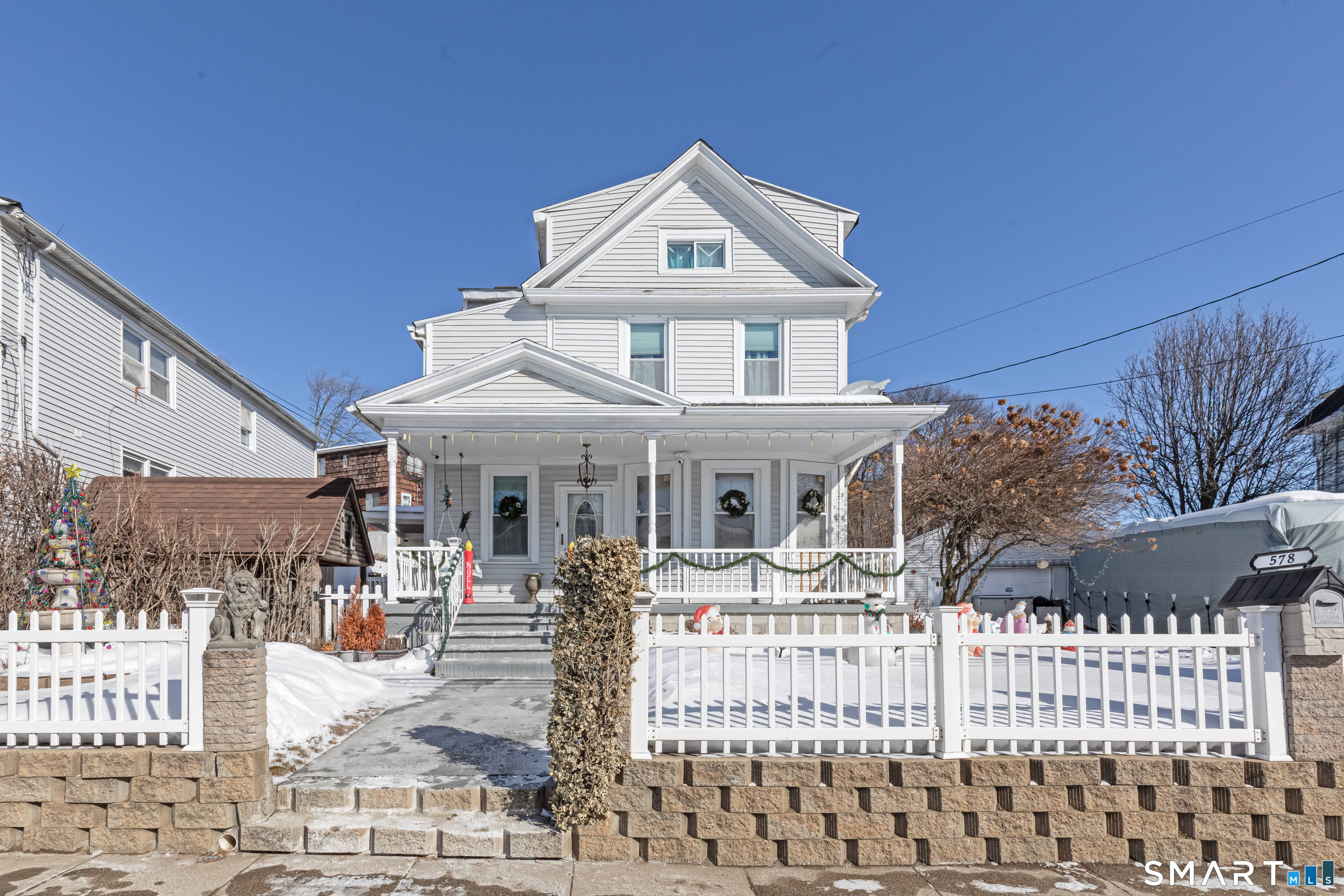 578 Beechmont Avenue Bridgeport CT 06606