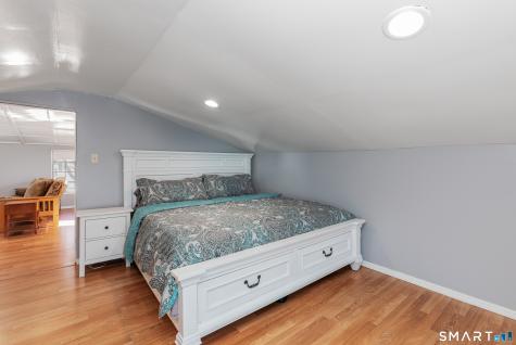 578 Beechmont Avenue Bridgeport CT 06606