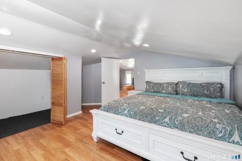 578 Beechmont Avenue Bridgeport CT 06606