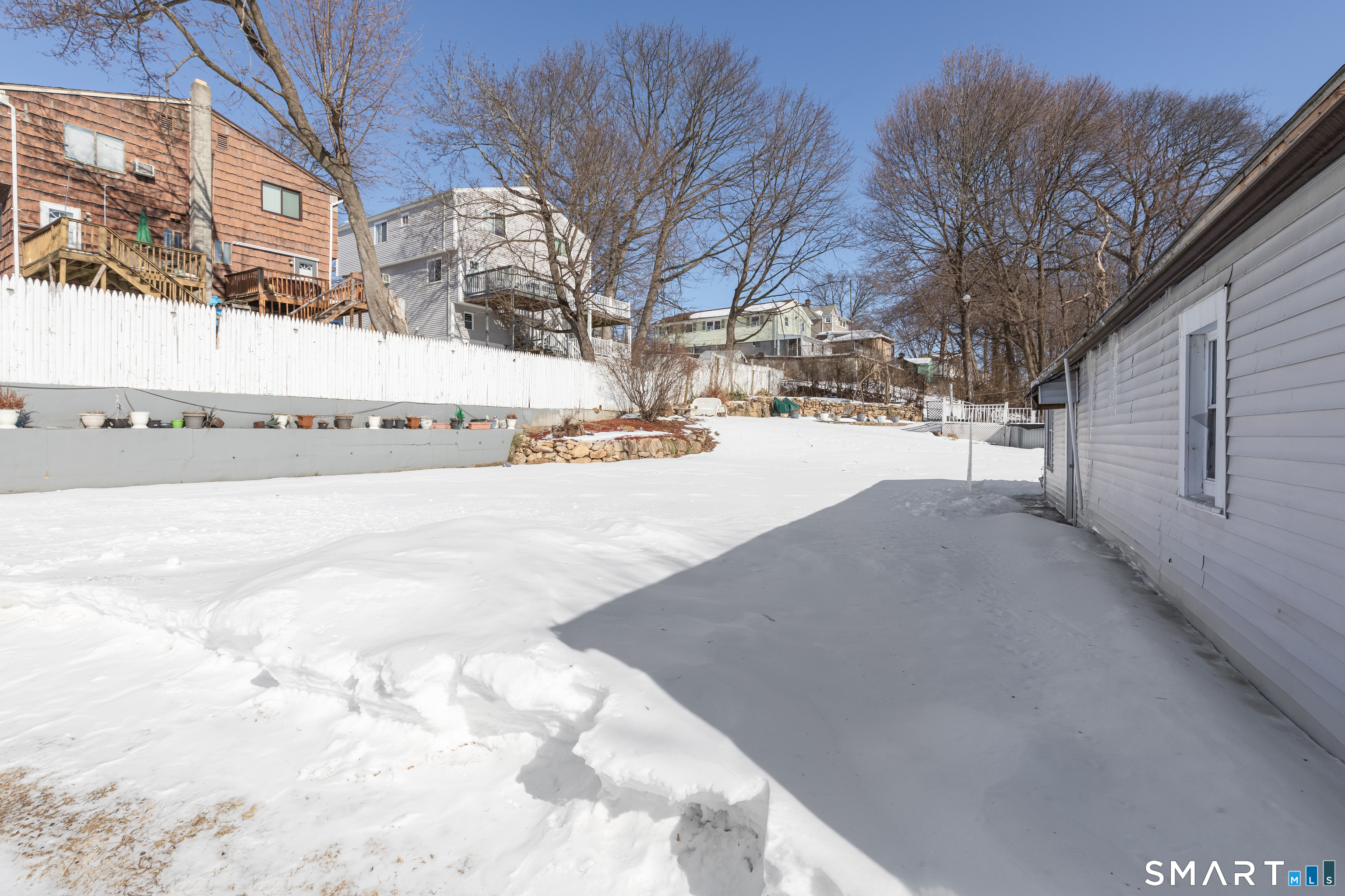 578 Beechmont Avenue Bridgeport CT 06606