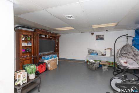 578 Beechmont Avenue Bridgeport CT 06606