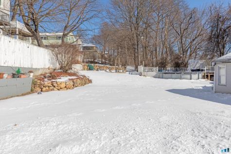 578 Beechmont Avenue Bridgeport CT 06606