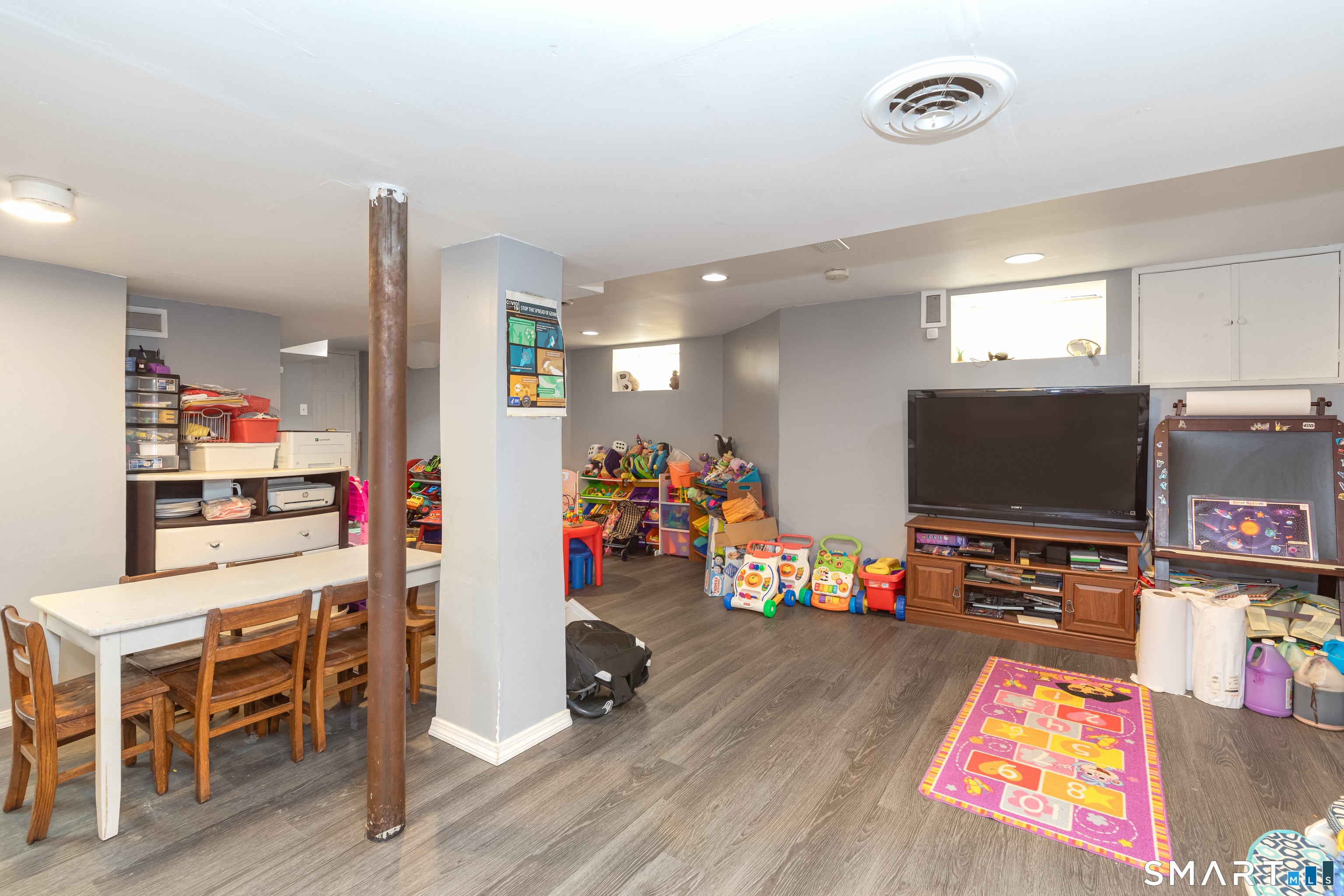 578 Beechmont Avenue Bridgeport CT 06606