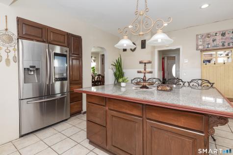 578 Beechmont Avenue Bridgeport CT 06606