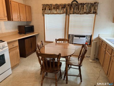 372 Scantic Road East Windsor CT 06088