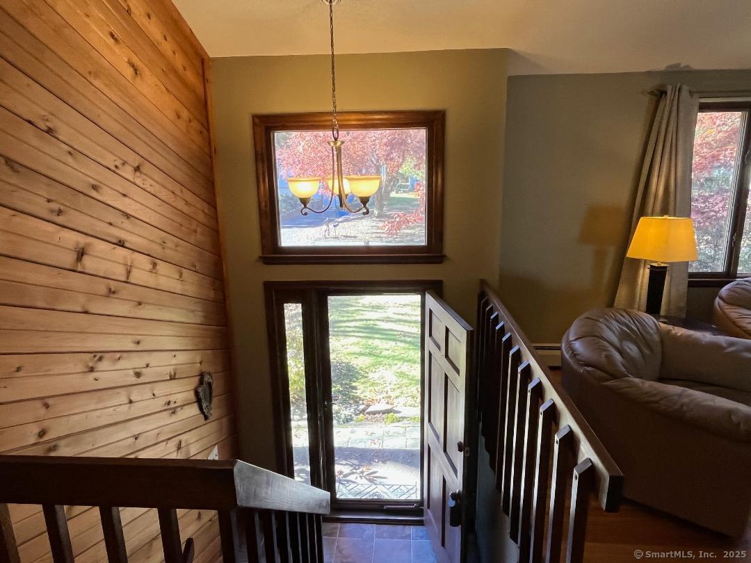 34 Stonehenge Drive Windsor CT 06095