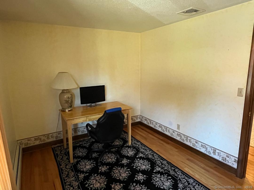 34 Stonehenge Drive Windsor CT 06095