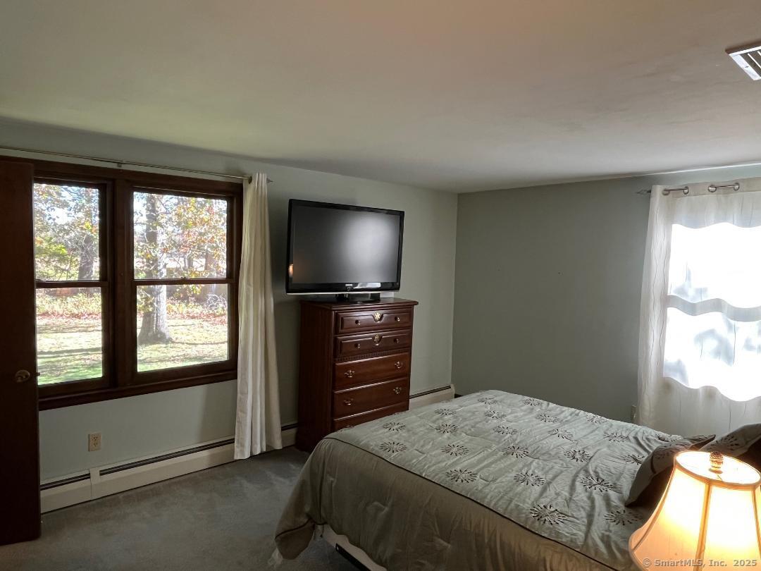 34 Stonehenge Drive Windsor CT 06095