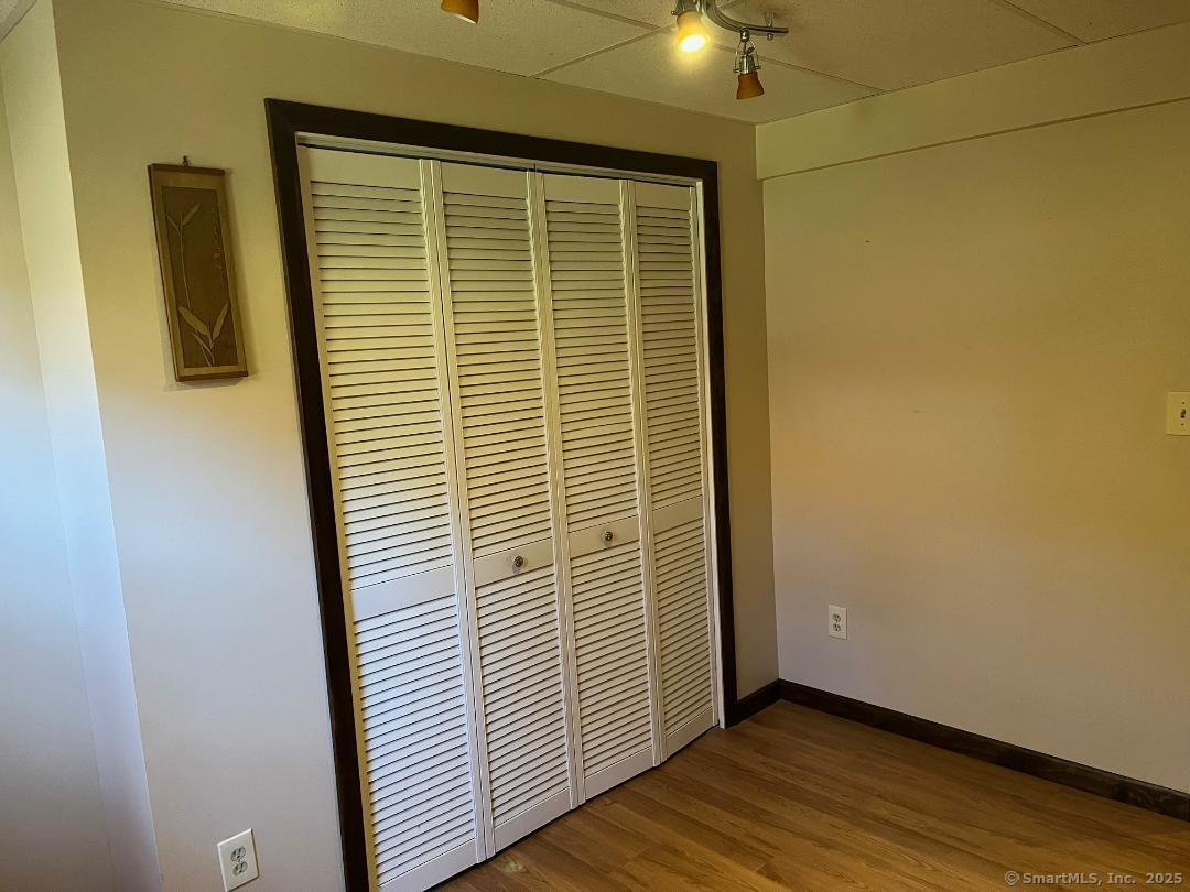 34 Stonehenge Drive Windsor CT 06095