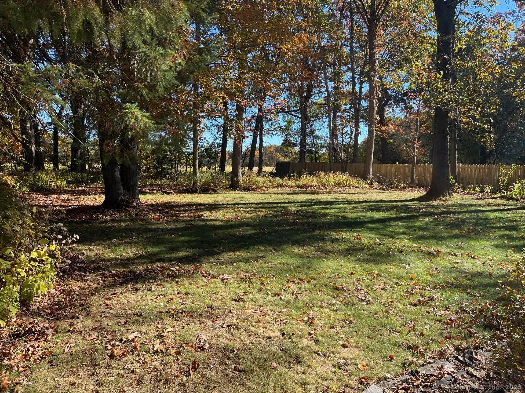 34 Stonehenge Drive Windsor CT 06095