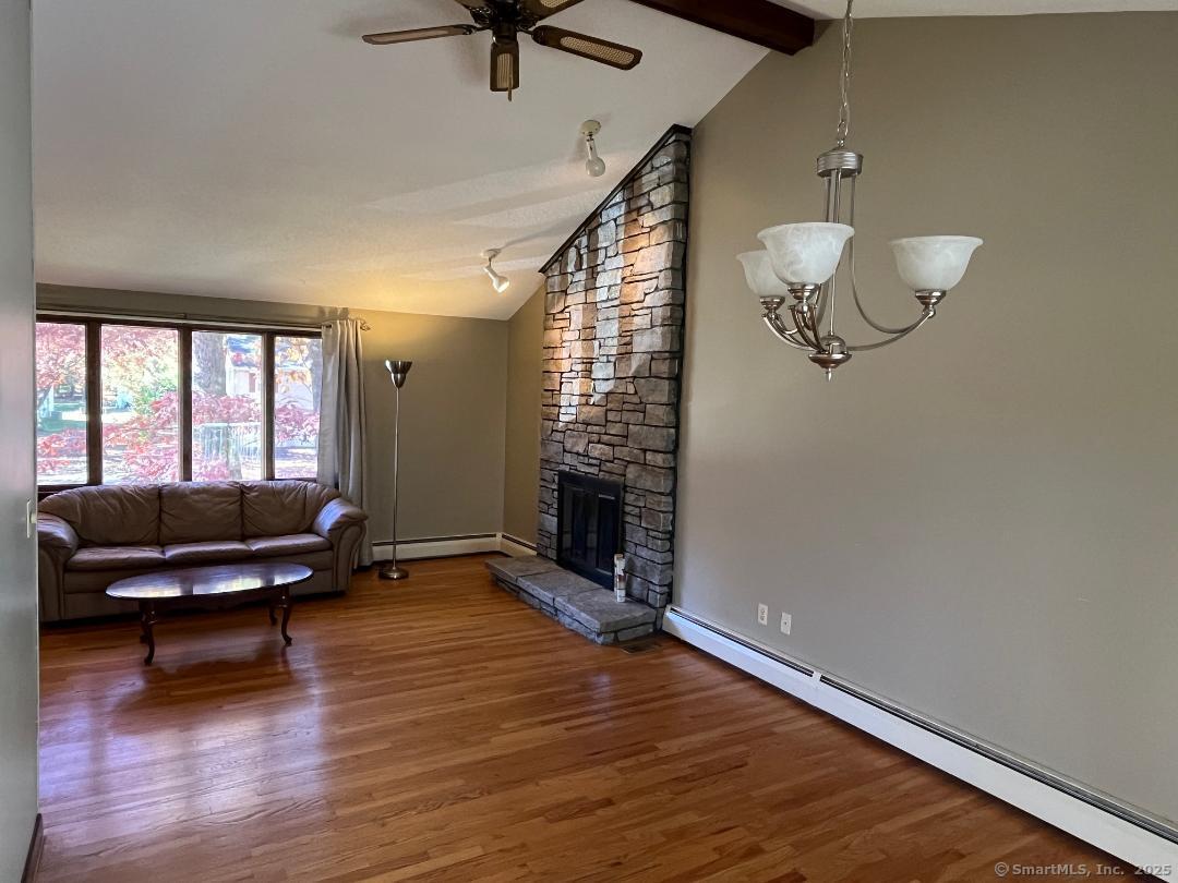 34 Stonehenge Drive Windsor CT 06095