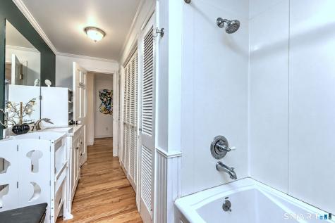 109 Saint Charles Avenue Stamford CT 06907